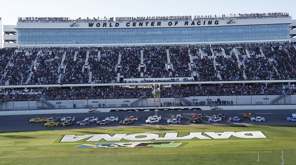 NASCAR looking into slow pace of Daytona 500