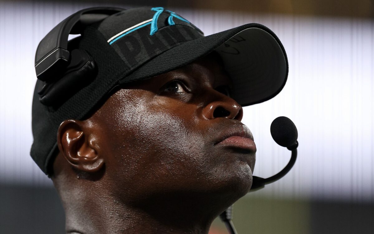 Report: Ejiro Evero staying on as Panthers DC in 2024