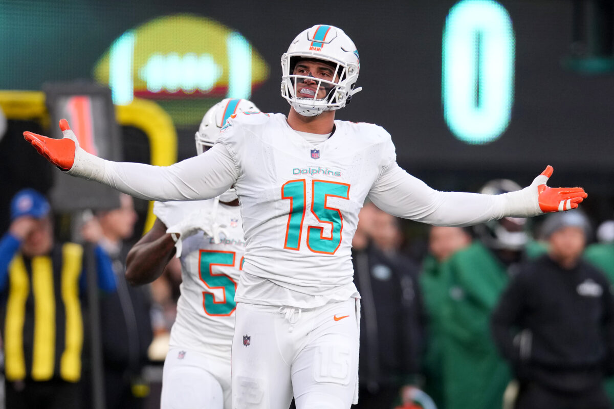 New Dolphins DC Anthony Weaver had incredible reaction to seeing Jaelan Phillips