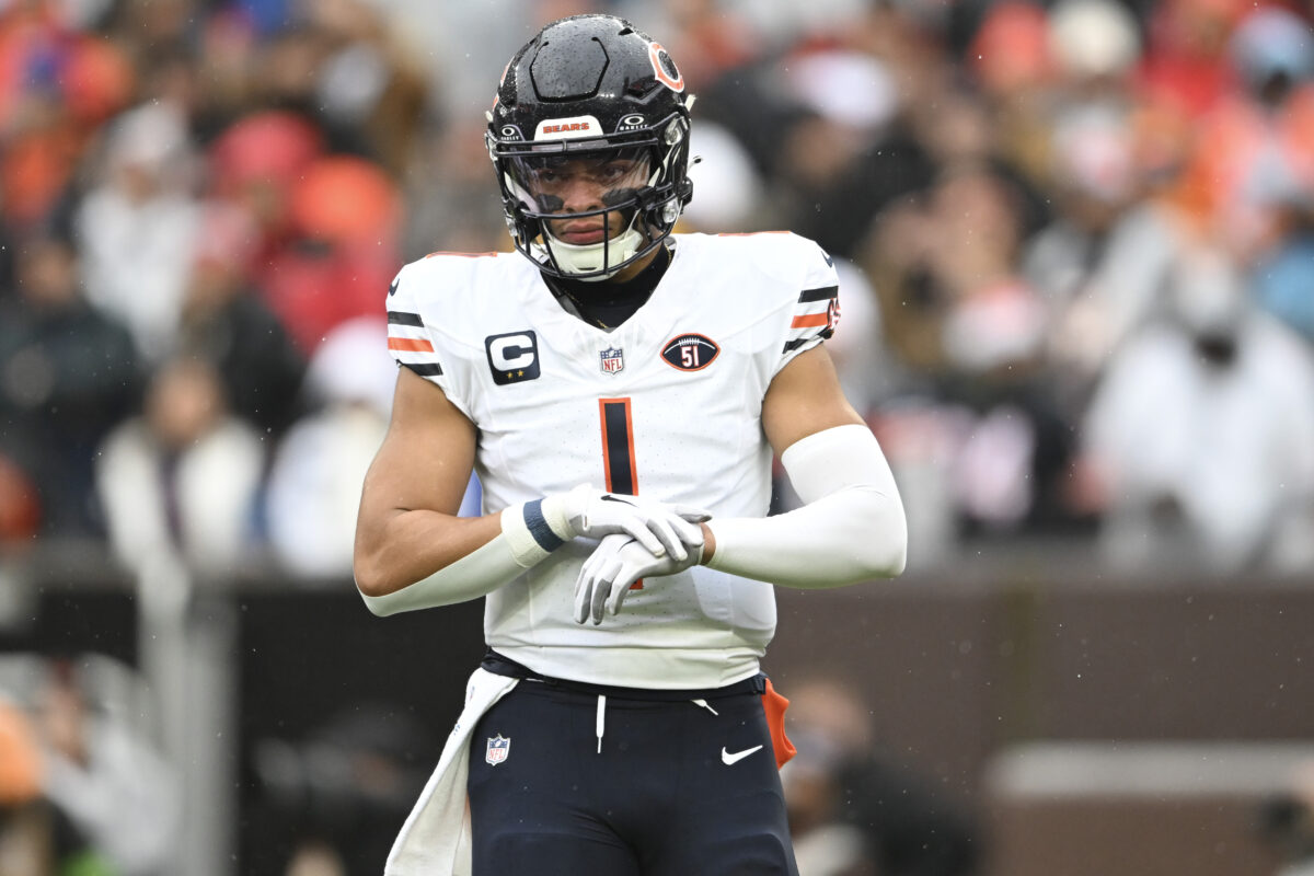 C.J. Stroud says Bears would be ‘smart’ to keep Justin Fields
