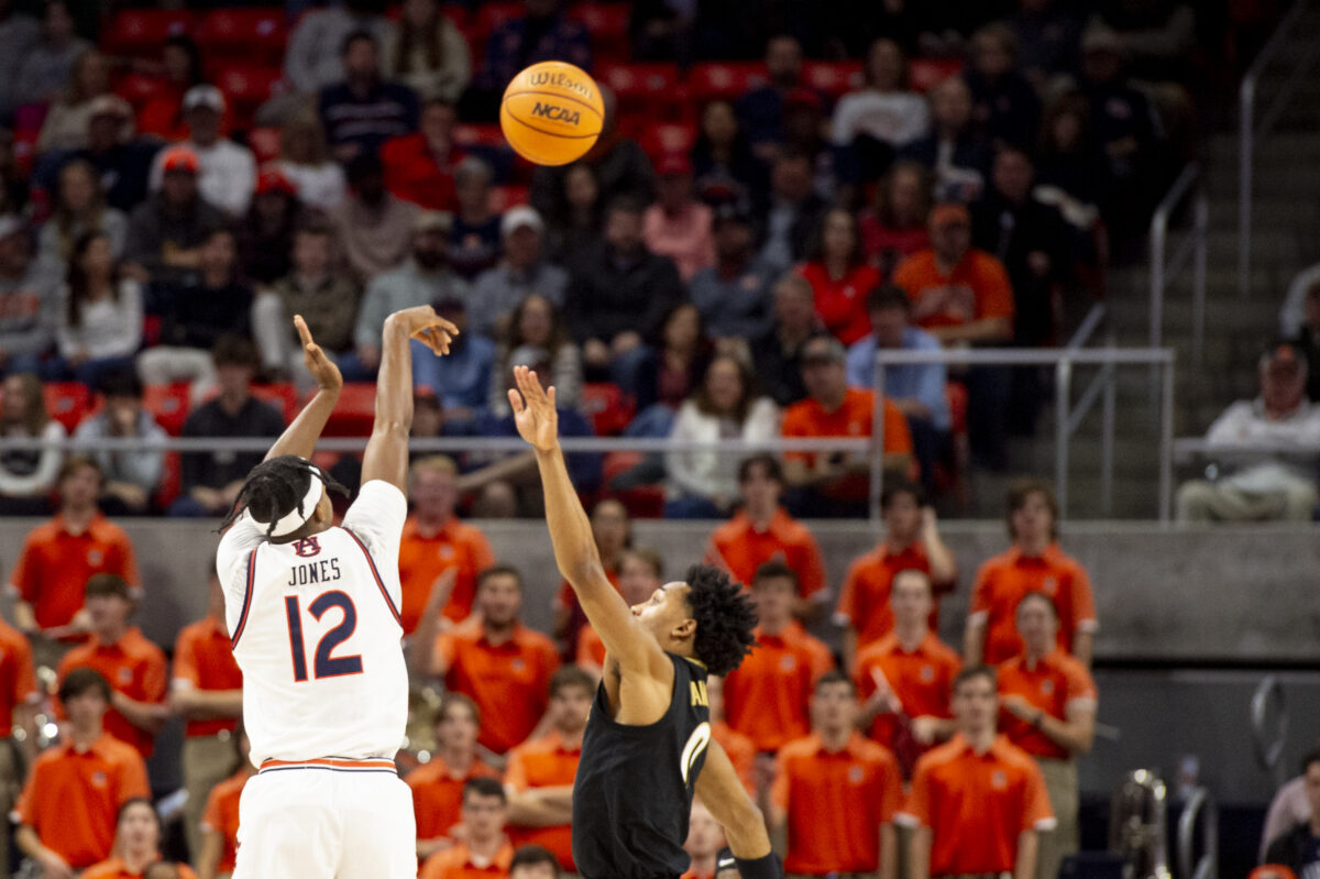 Tigers of the Game: Williams, Jones get Auburn back on track