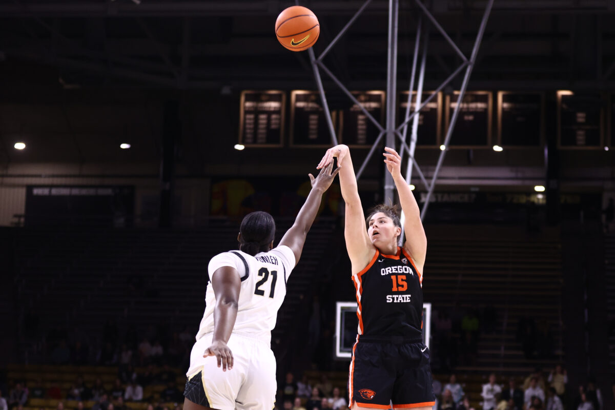 Late Colorado rally comes up short against Oregon State