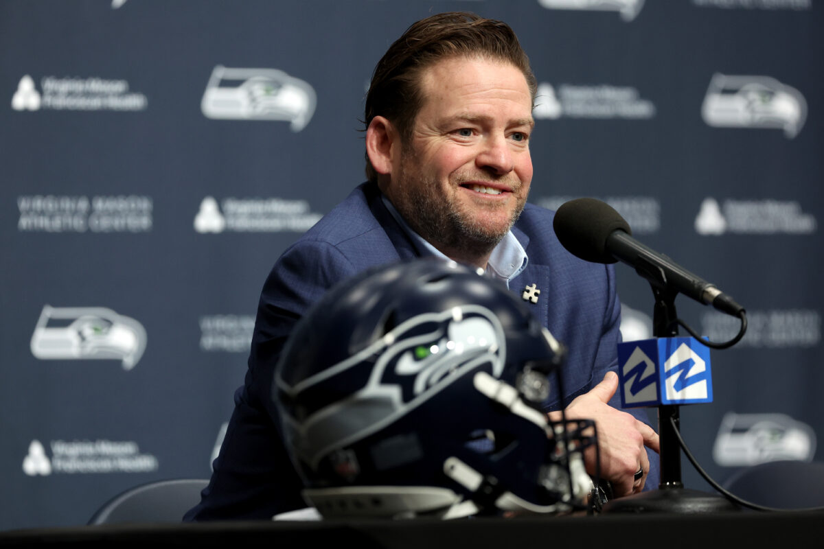 Seahawks unlikely to use franchise tag in 2024 offseason