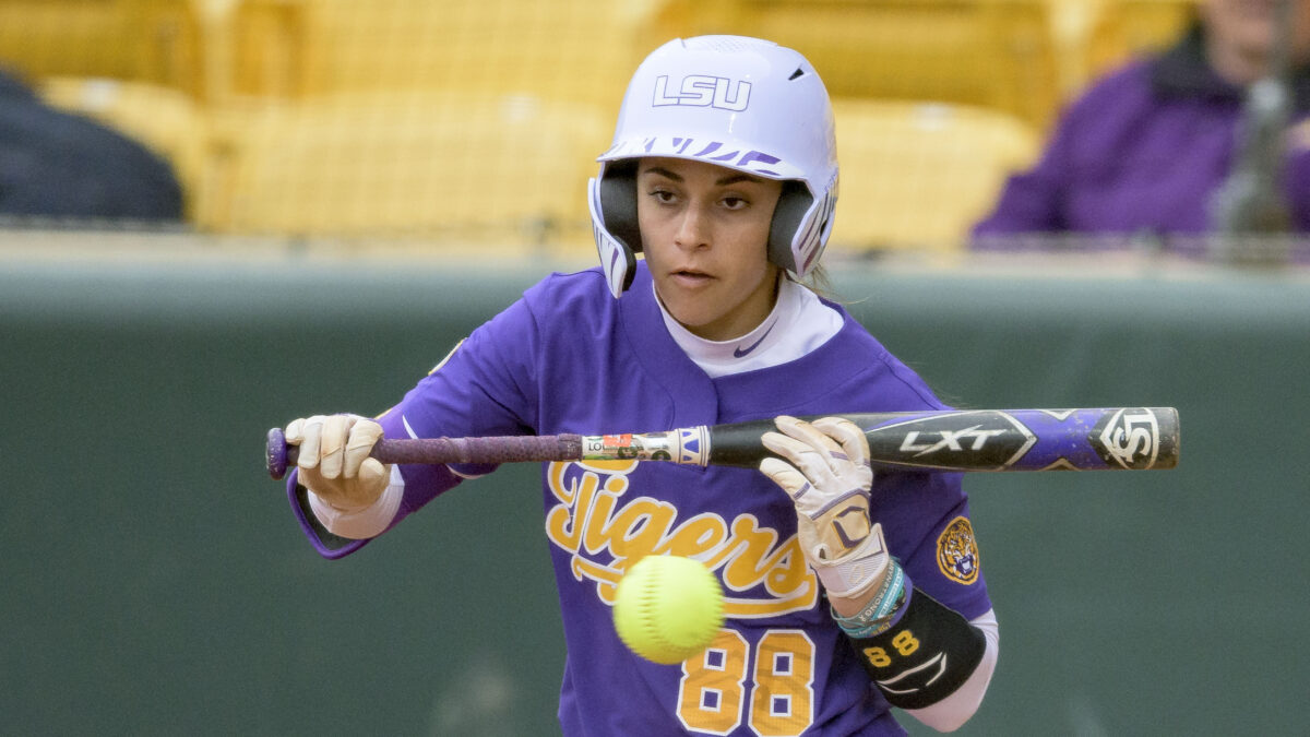 LSU softball shuts out Houston in first half of Saturday doubleheader