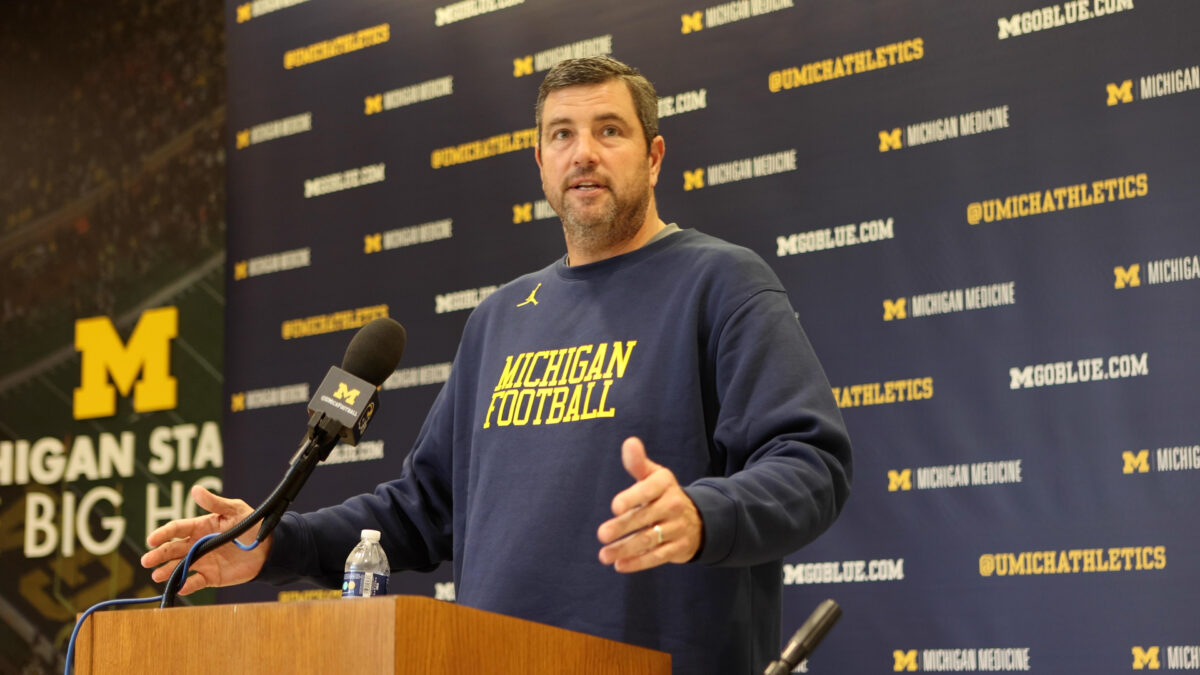 Michigan football defensive line coach Mike Elston makes decision about future