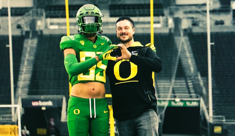 Enrolling early helps players get acclimated, but has its challenges for Oregon’s freshmen
