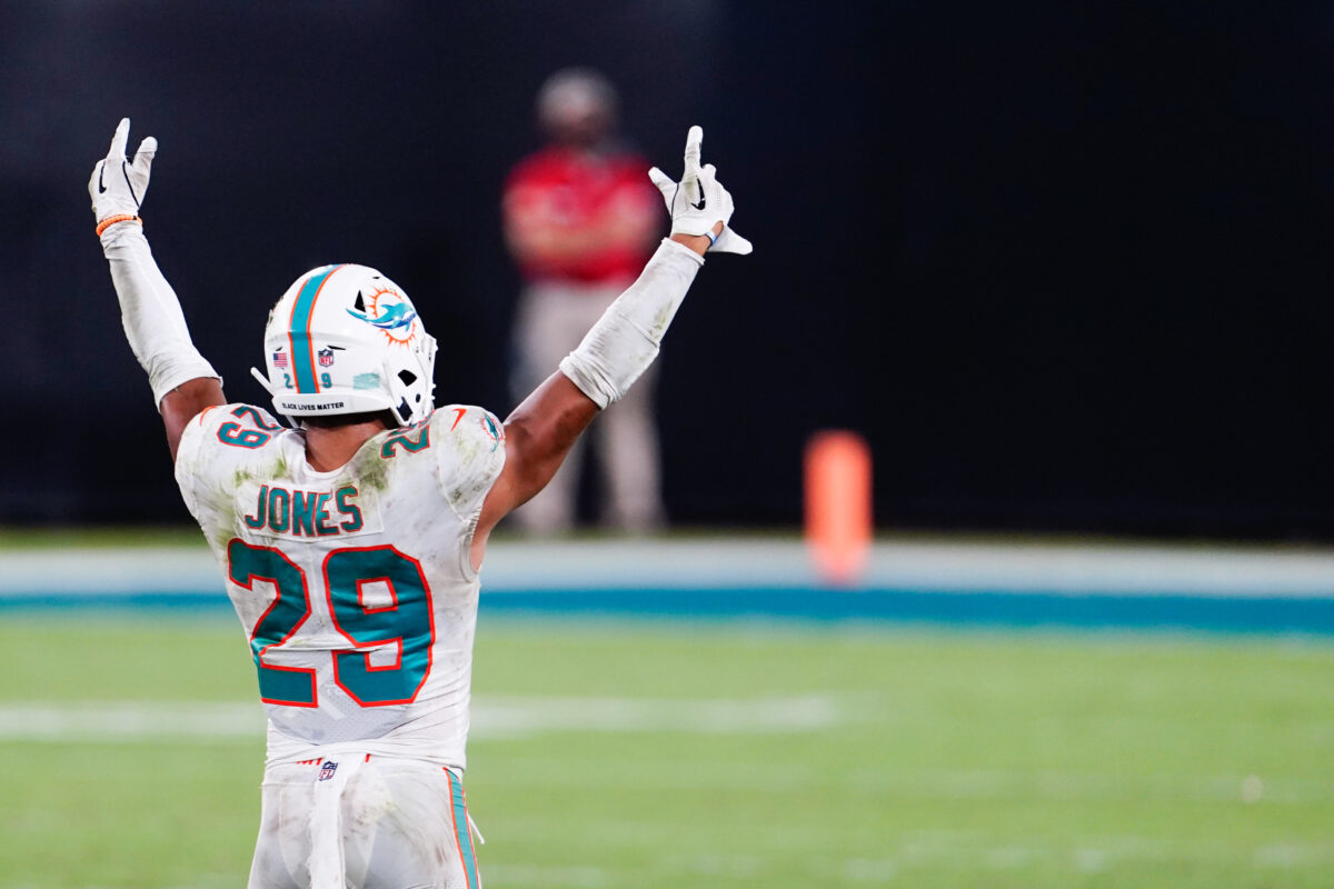 Dolphins free agent profile: Will Brandon Jones return to Miami?