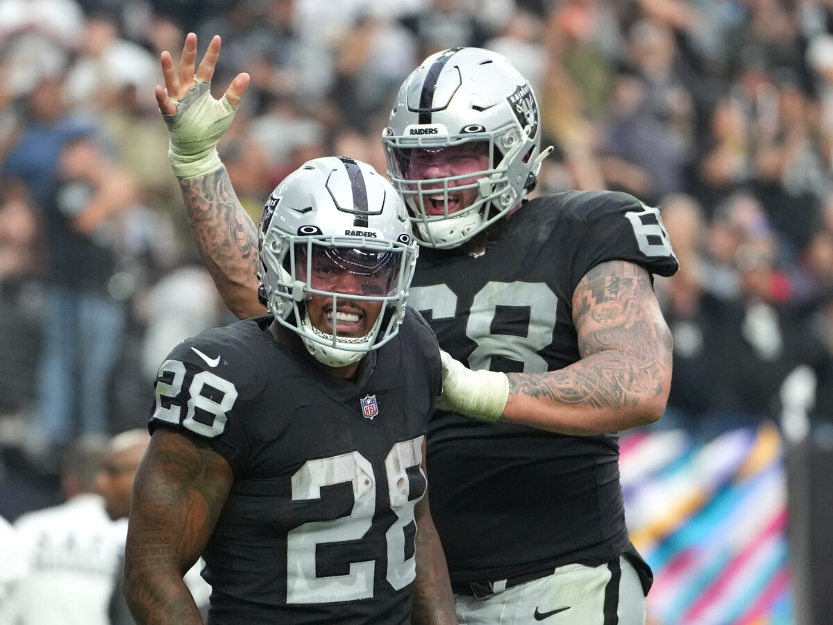 Which free agent can the Raiders not afford to lose?