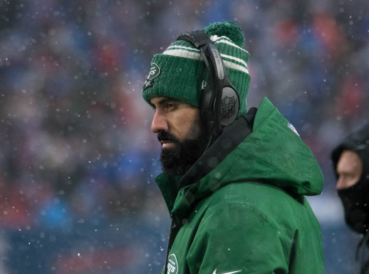 Report: Patriots hiring former Jets assistant as RB coach