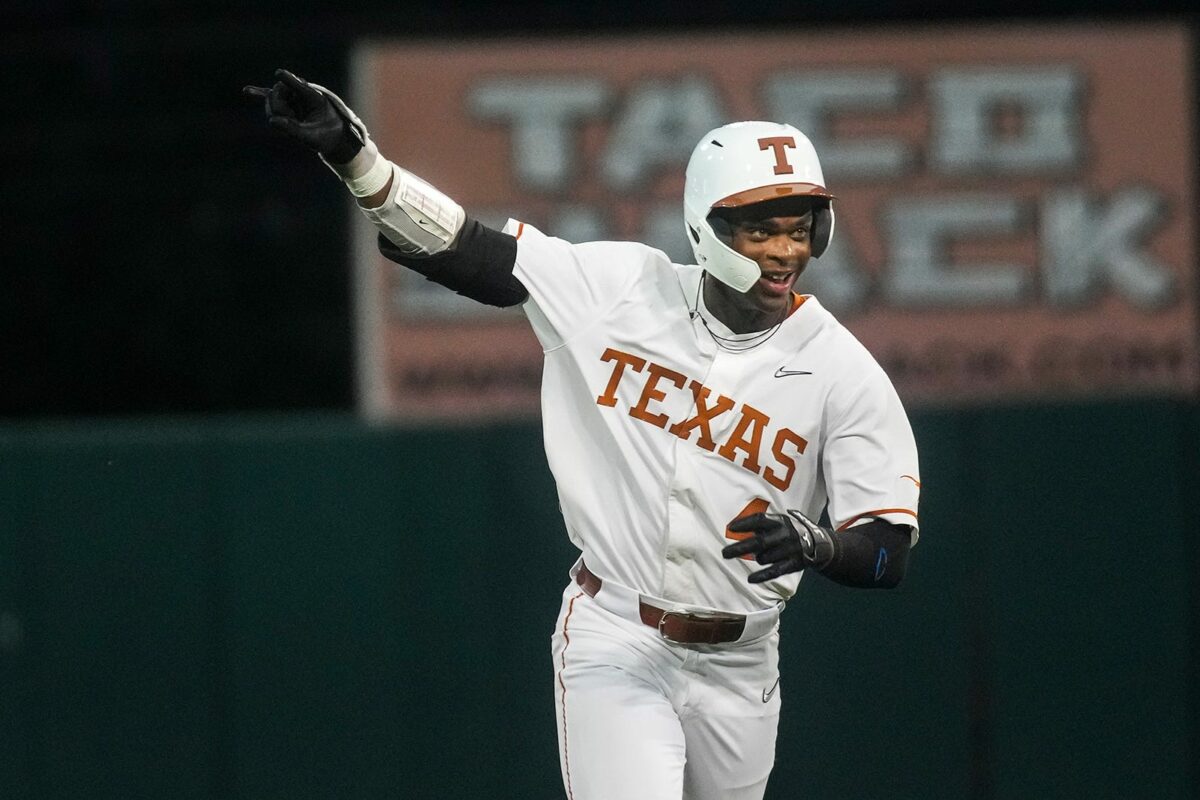 Texas baseball begins quest for trip No. 39 to College World Series