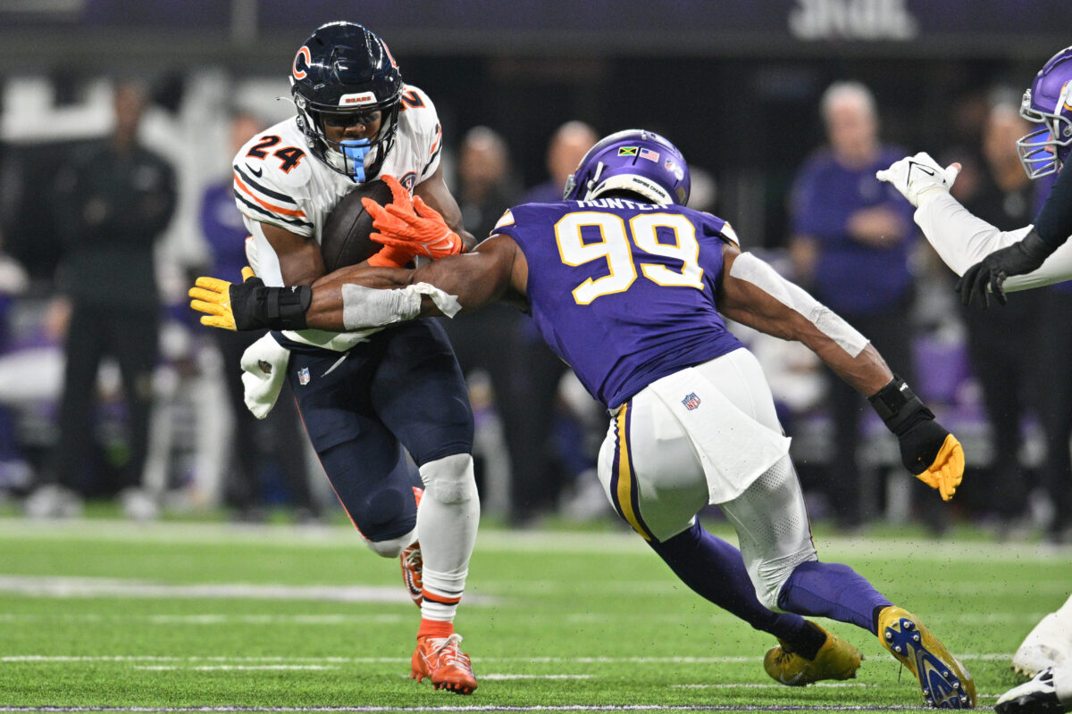 Bears are reportedly ‘very high’ on EDGE Danielle Hunter going into free agency