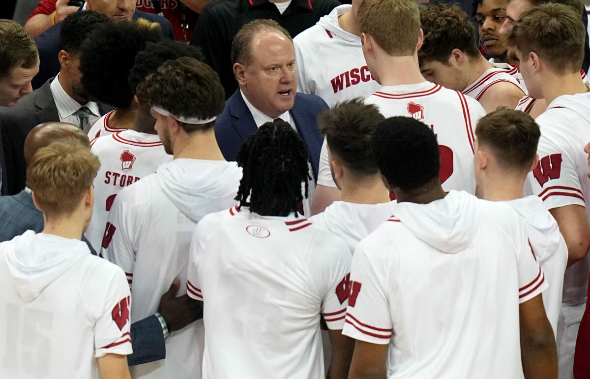 Updated game-by-game predictions for Wisconsin basketball after its loss to Michigan