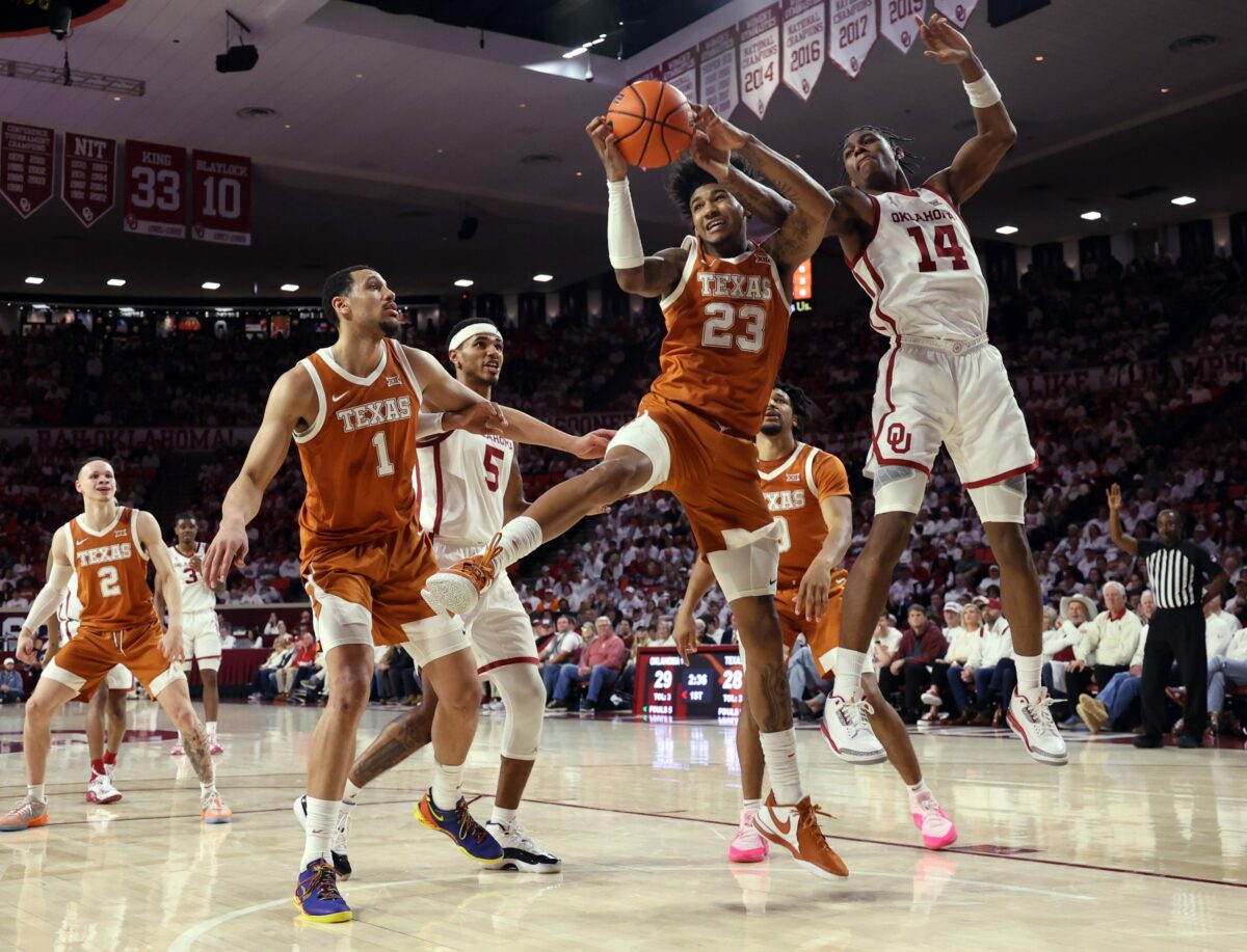 Texas hoops prepares for pivotal Tuesday matchup vs. No. 14 Iowa State