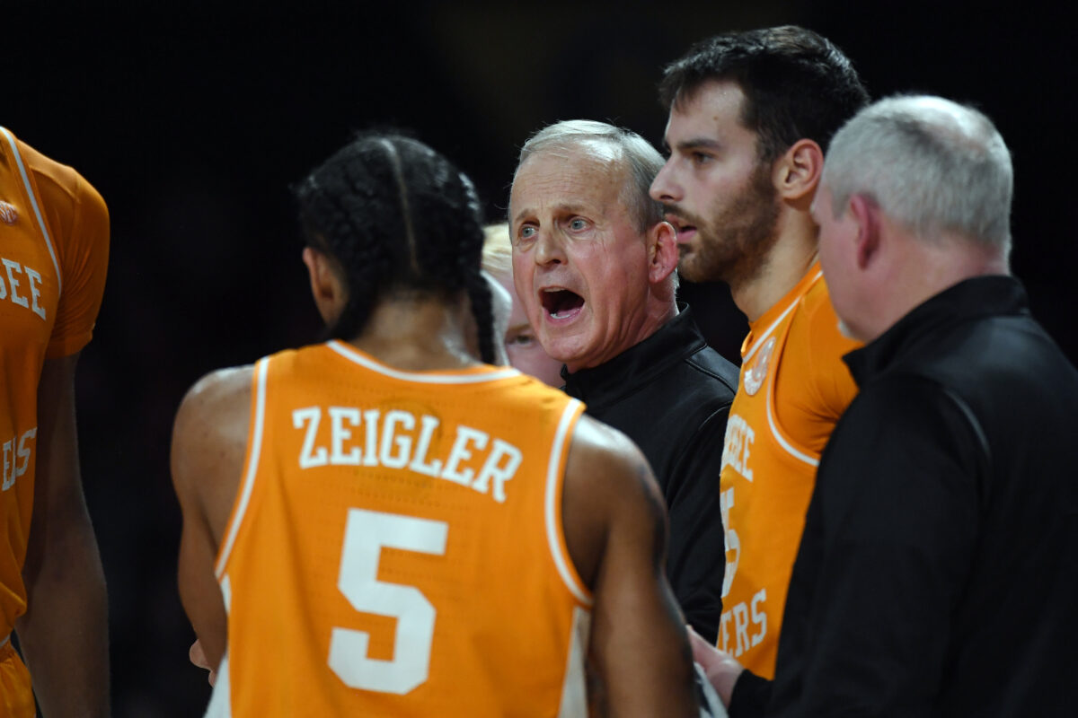 Tennessee-Kentucky basketball score predictions