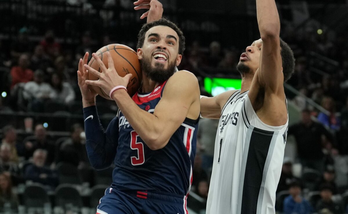 Report: Spurs showing interest in potential trade for Tyus Jones
