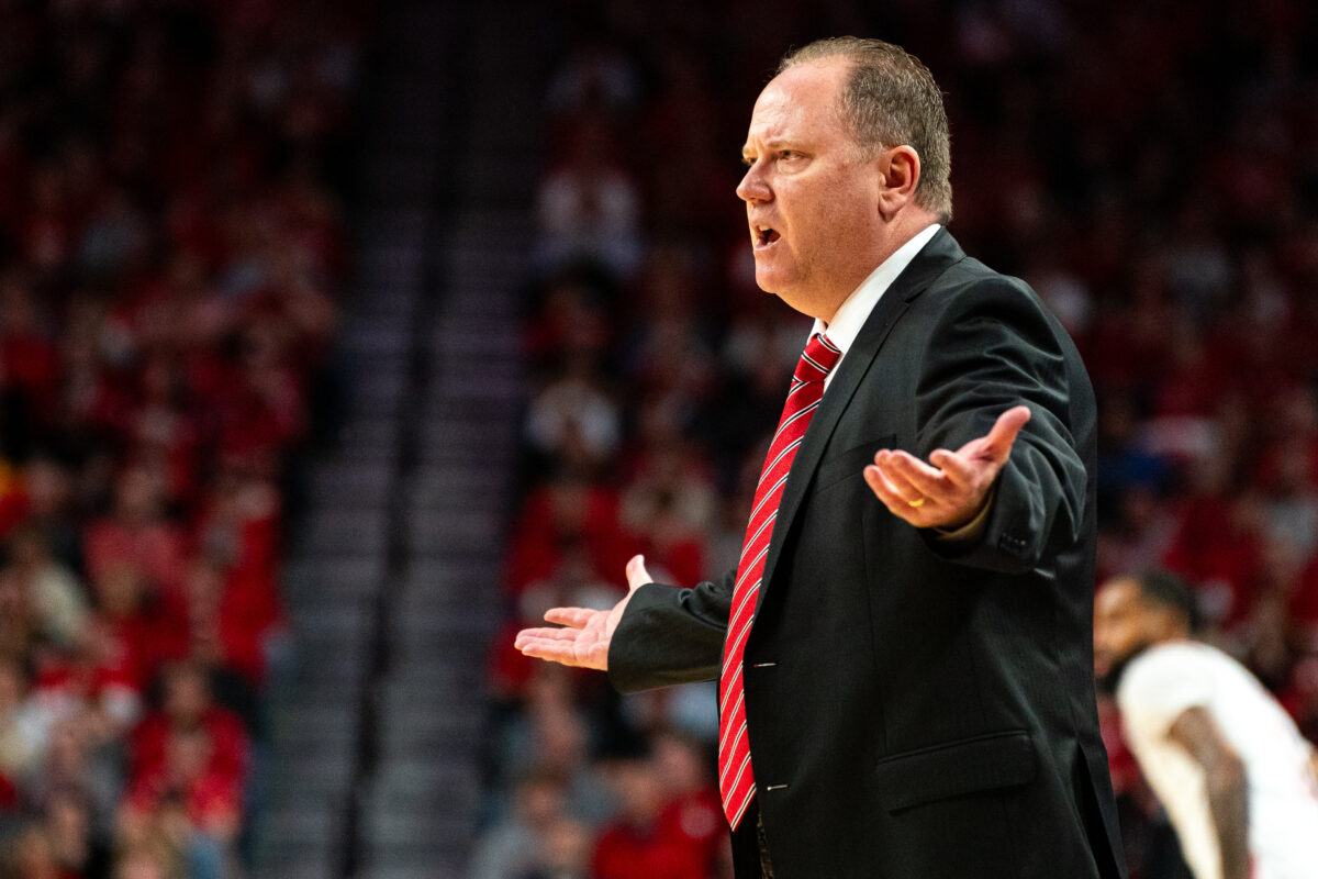 WATCH: Wisconsin head coach Greg Gard discusses what went wrong in loss to Iowa