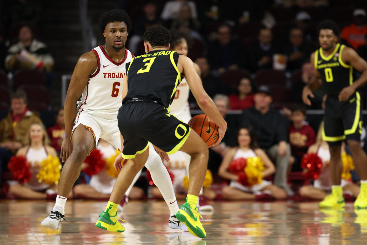 MBB Recap: Oregon downs the Trojans in a must win game