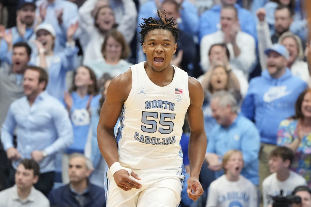 Social media reacts to UNC basketball running Duke out of Chapel Hill