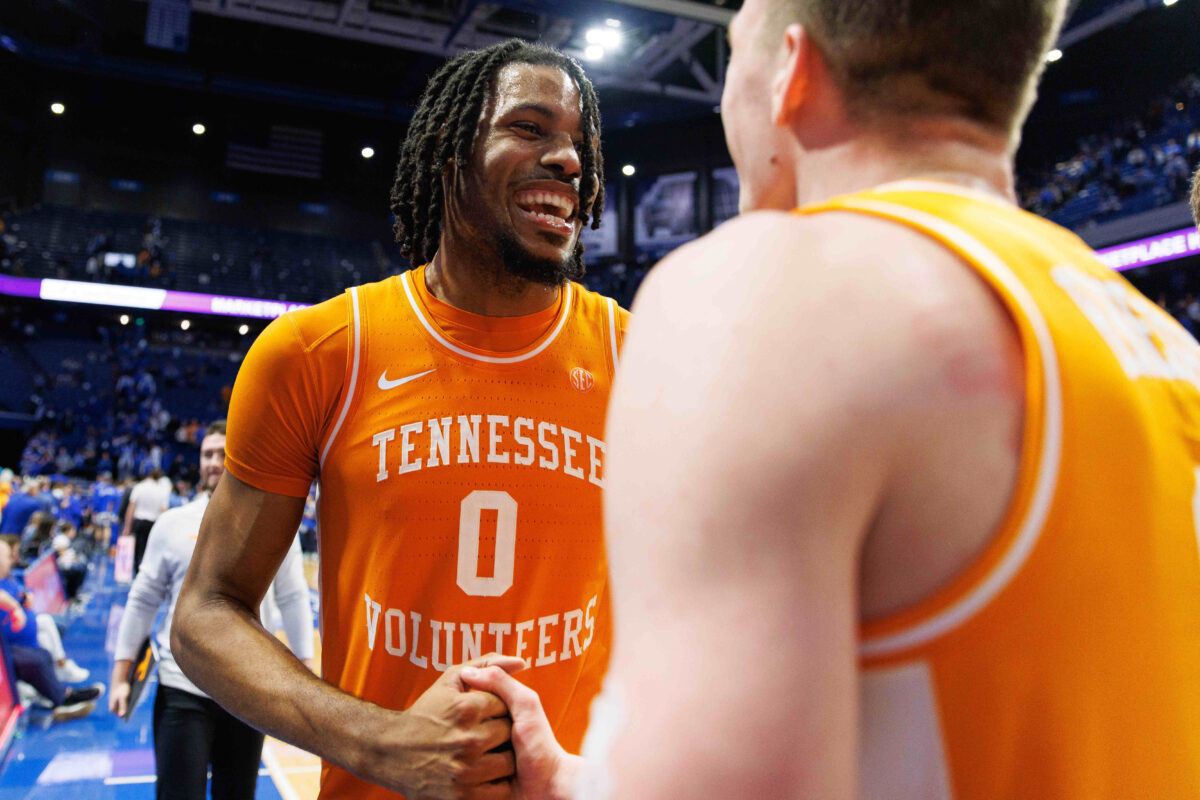 Jonas Aidoo named SEC Player of the Week