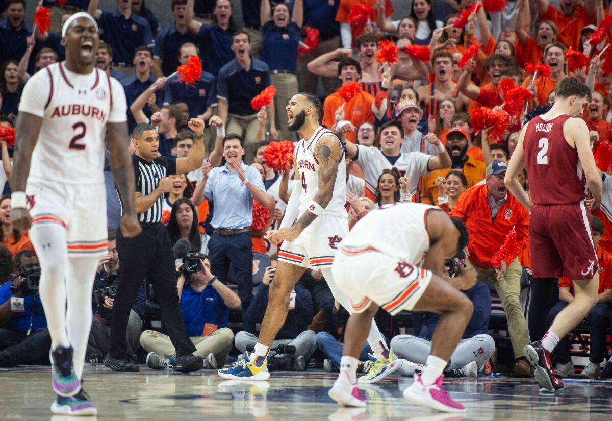 Recap: No. 11 Auburn makes statement with blowout win over No. 16 Alabama