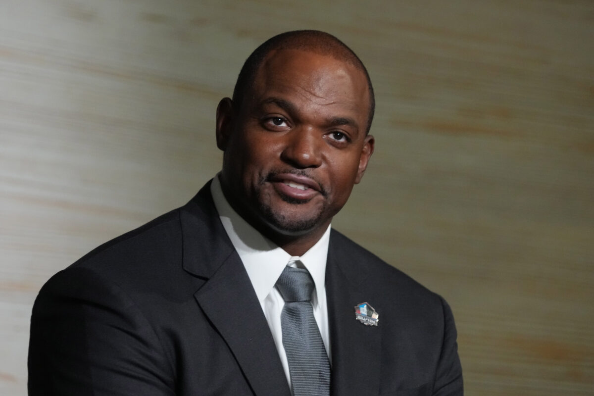 Dwight Freeney inducted into Hall of Fame: How X reacted