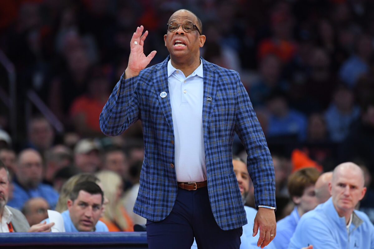 What Hubert Davis said after another UNC Tuesday letdown vs. Syracuse