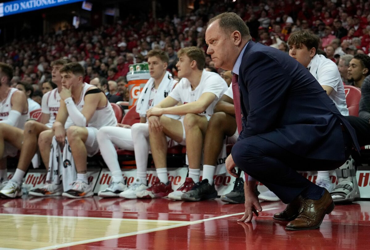 Wisconsin social media expresses displeasure with Greg Gard after Badgers latest loss