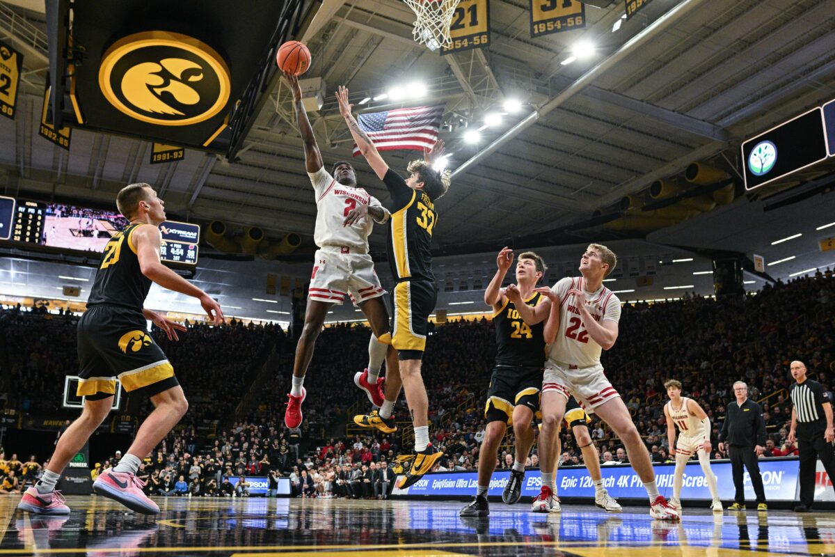 Wisconsin basketball social media angry after crushing overtime loss to Iowa