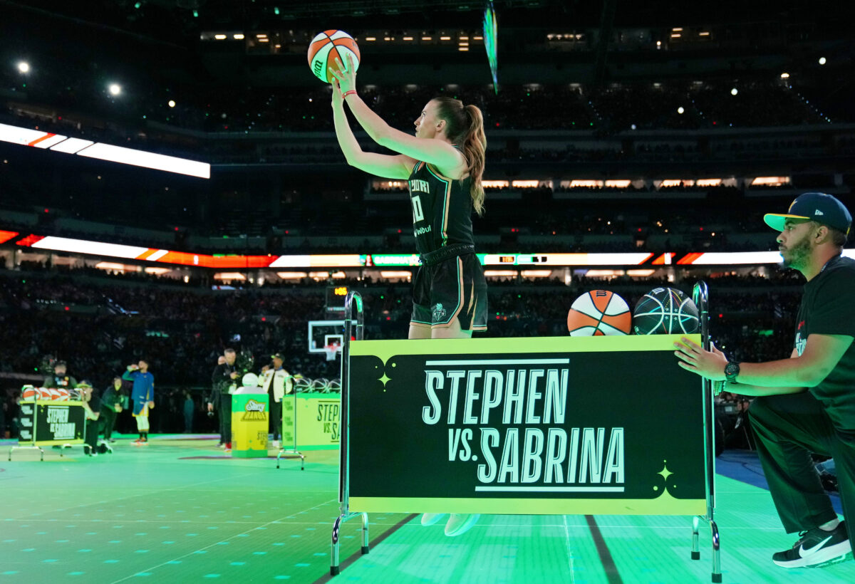 Sabrina Ionescu narrowly loses to Steph Curry in inaugural WNBA-NBA three-point contest