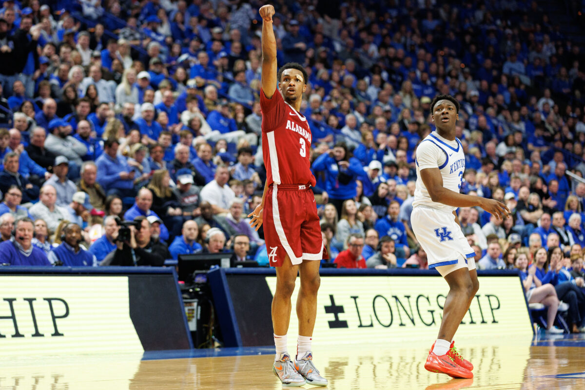 PHOTO GALLERY: Top images from Alabama’s road loss to Kentucky