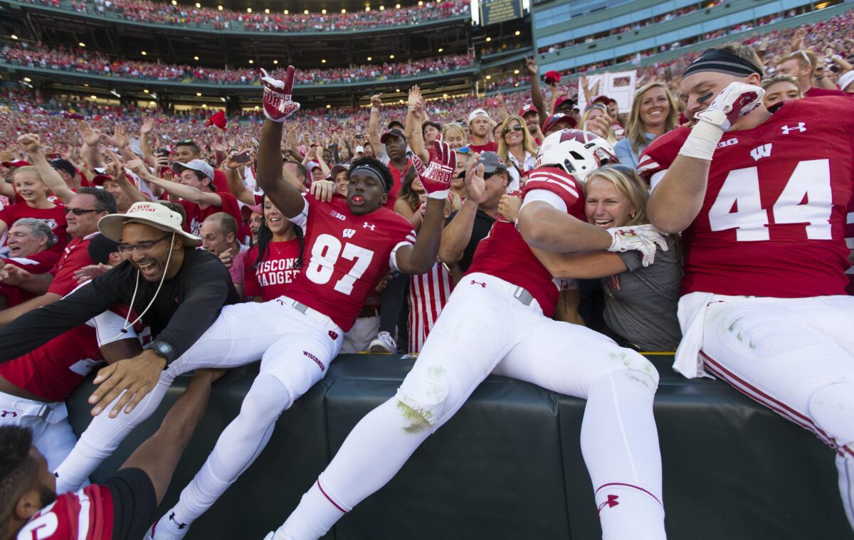 Report: Wisconsin may play a road game at Lambeau Field in 2024