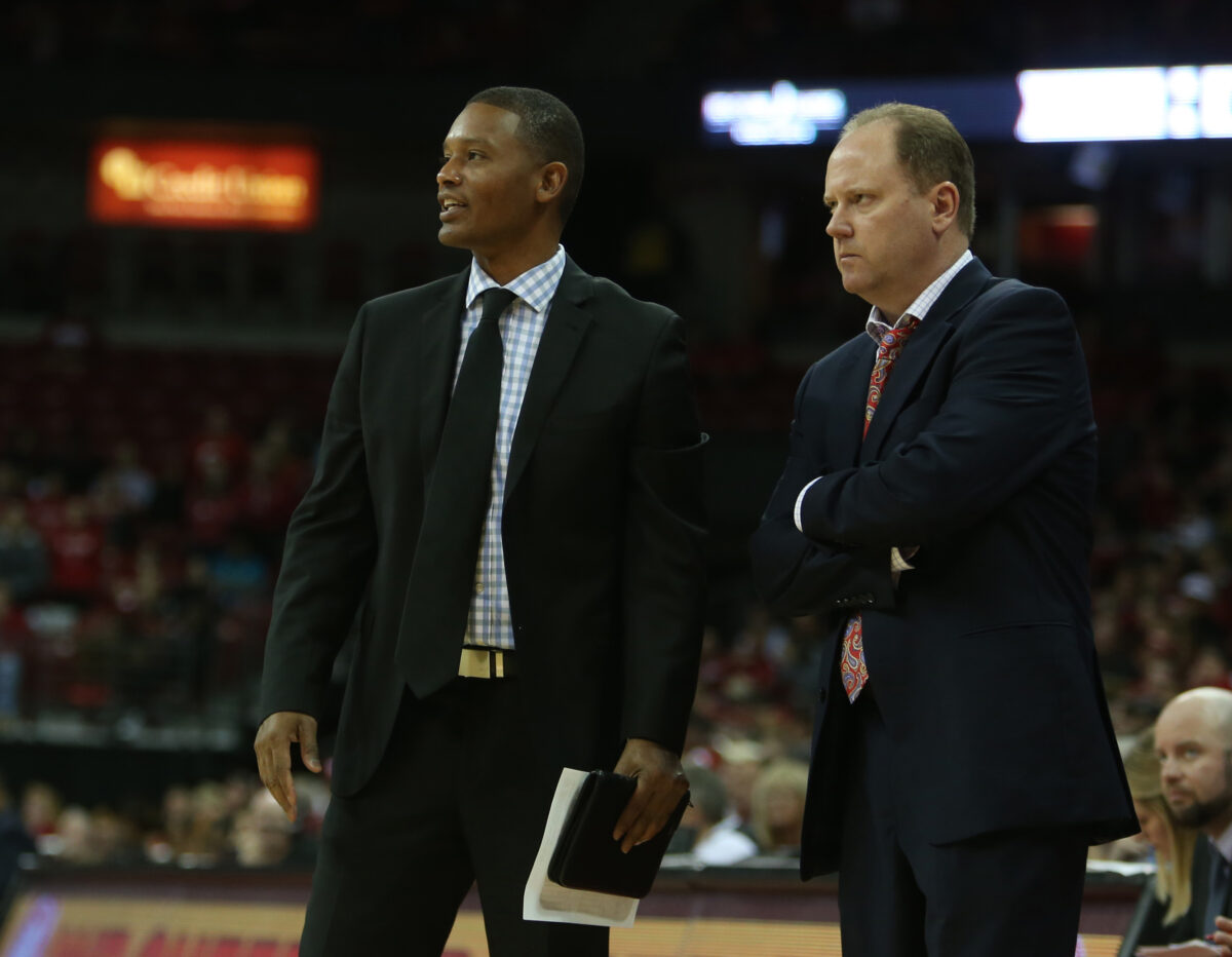 Wisconsin basketball former assistant a real candidate for Naismith Coach Of The Year