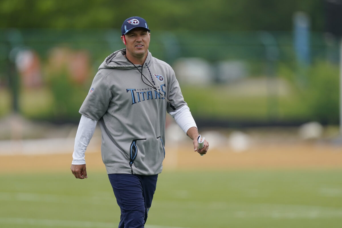 Ex-Titans ST coordinator Craig Aukerman interviews for Bucs job