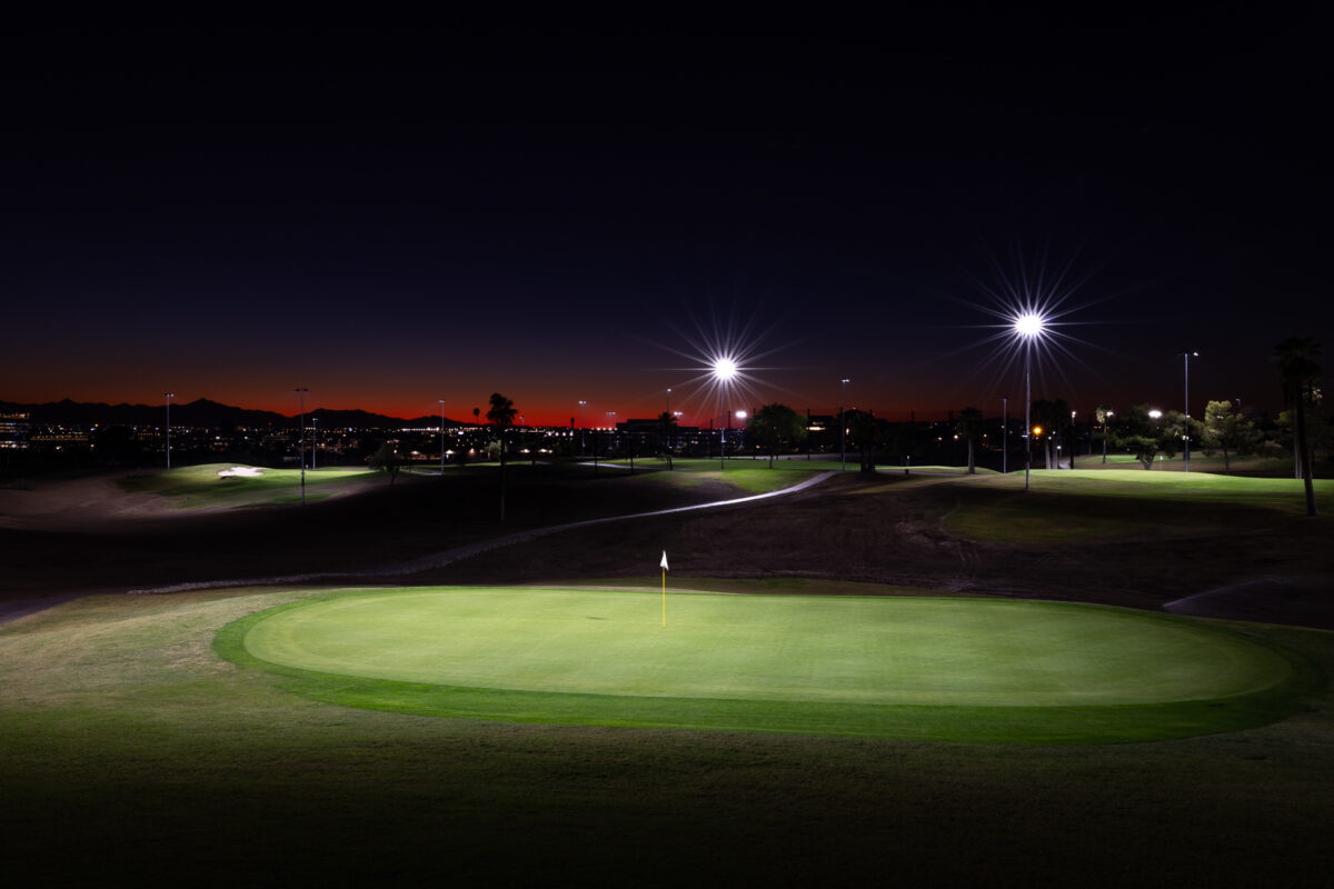 Arizona night golf course Grass Clippings announces par-3 league with Bleacher Report
