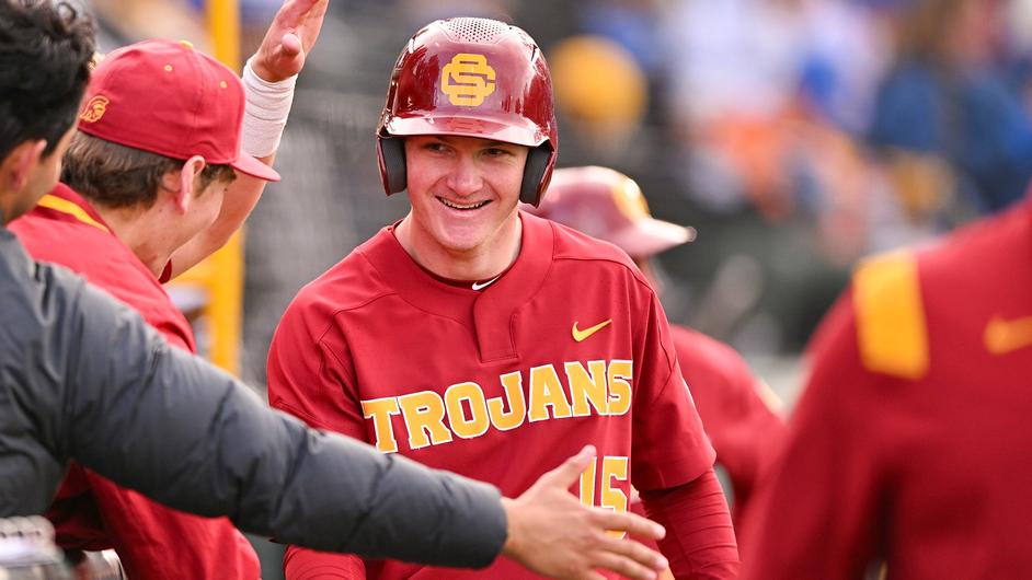 Tyler Stromsborg’s pitching and Ethan Hedges’ walk-off double get USC baseball its first win in 2024