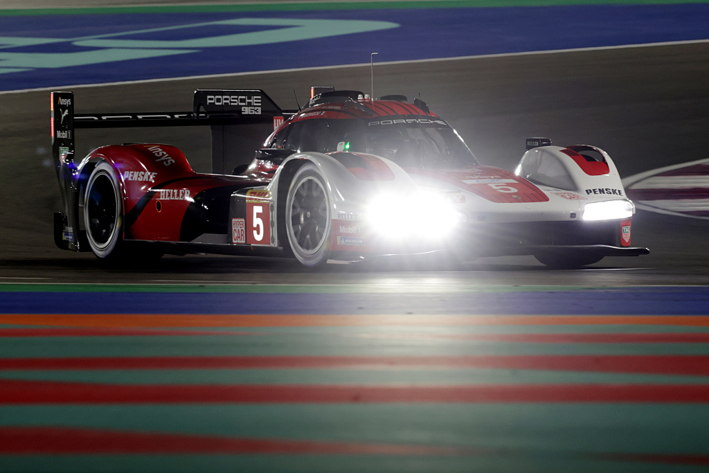 Campbell takes Qatar WEC pole for Porsche