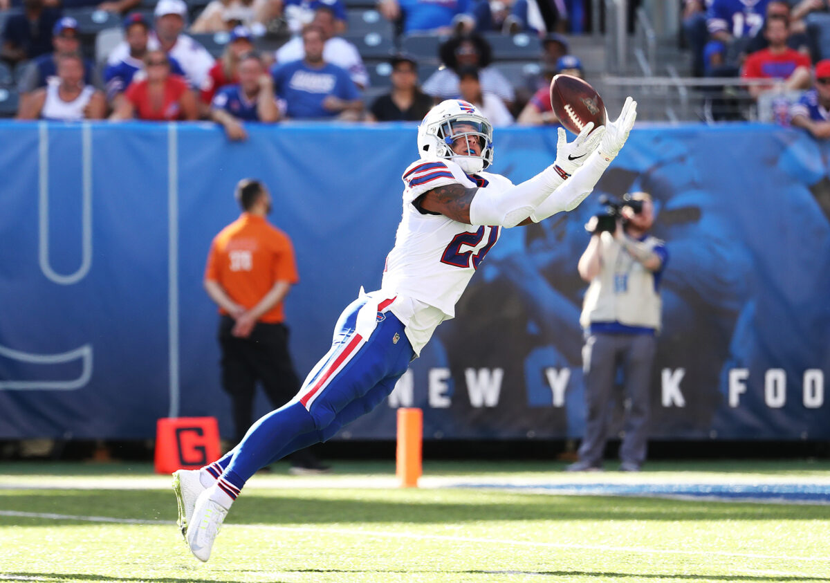 Analyzing the terms of new Dolphins S Jordan Poyer’s contract