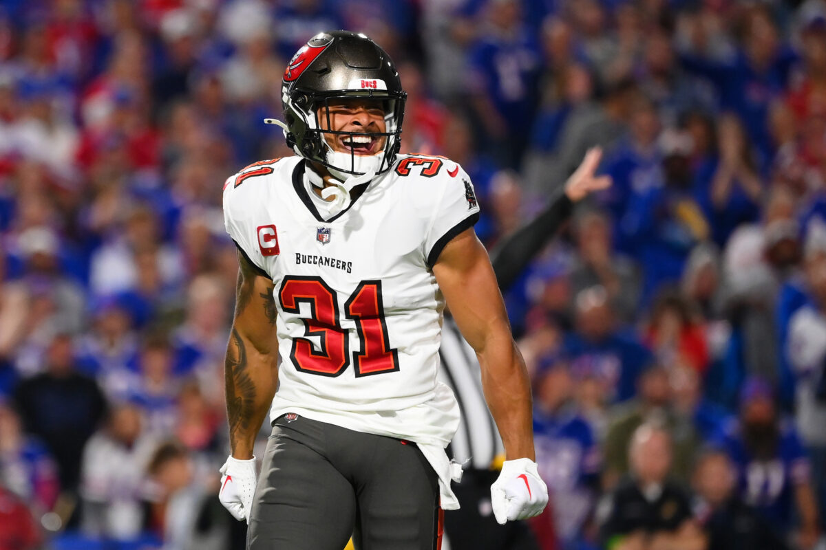 Bucs to place franchise tag on All-Pro safety Antoine Winfield Jr.