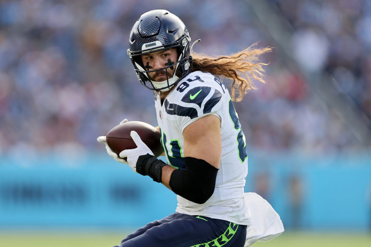 Seahawks TE Colby Parkinson getting buzz as sleeper free agent