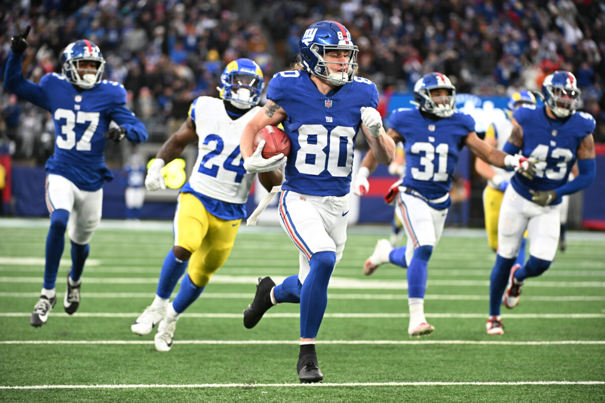 Report: Giants re-signing Gunner Olszewski to one-year deal
