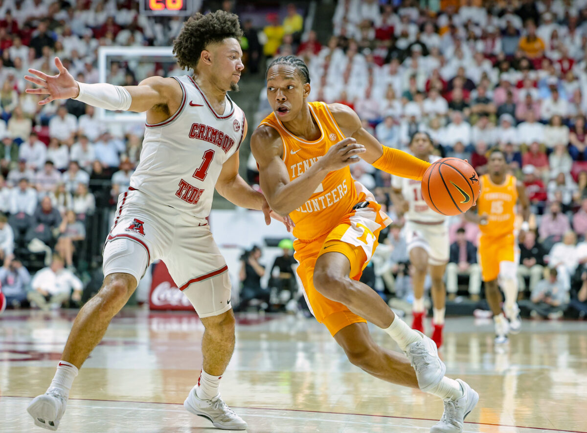 Alabama basketball chokes away a second half lead losing to Tennessee 81-74
