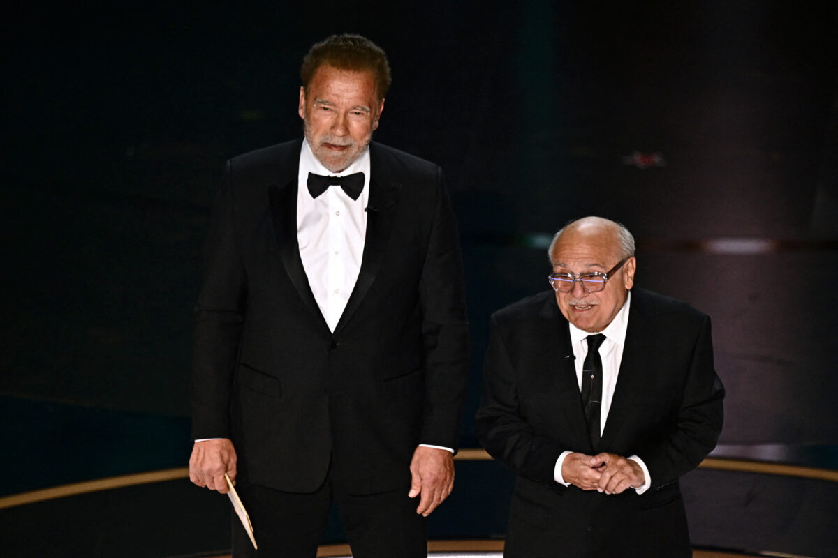 Arnold Schwarzenegger and Danny DeVito joked with Michael Keaton about Batman villainy during Oscars