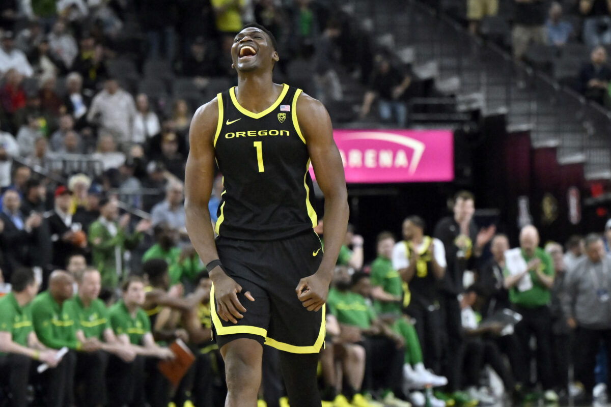Ducks open as underdog to South Carolina in NCAA Tournament first-round game