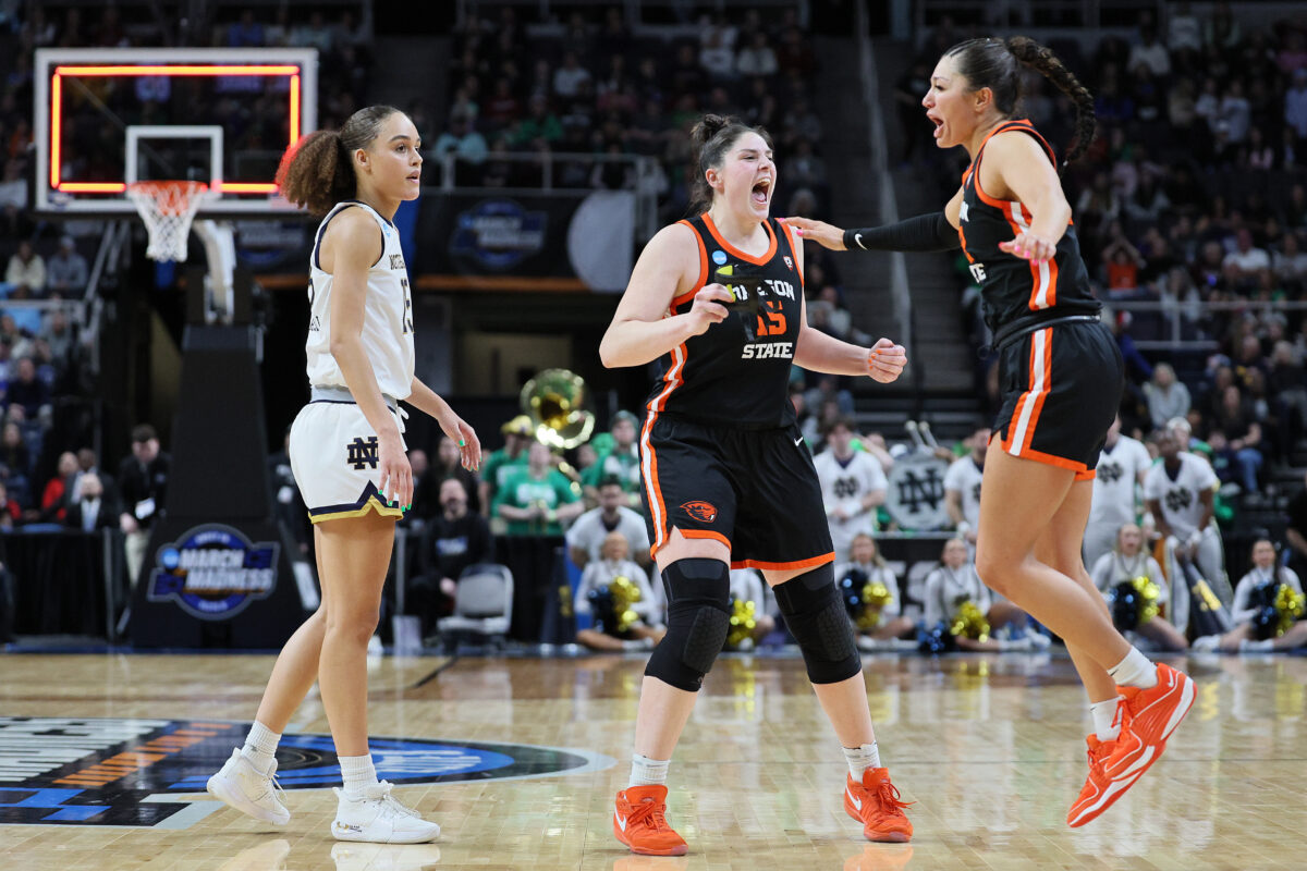 Photos of Notre Dame’s season-ending loss to Oregon State in Sweet 16