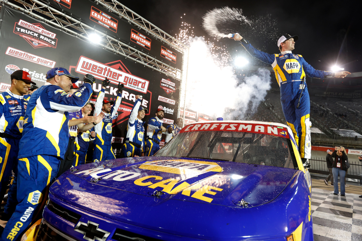 Eckes finds redemption with Truck Series win at Bristol