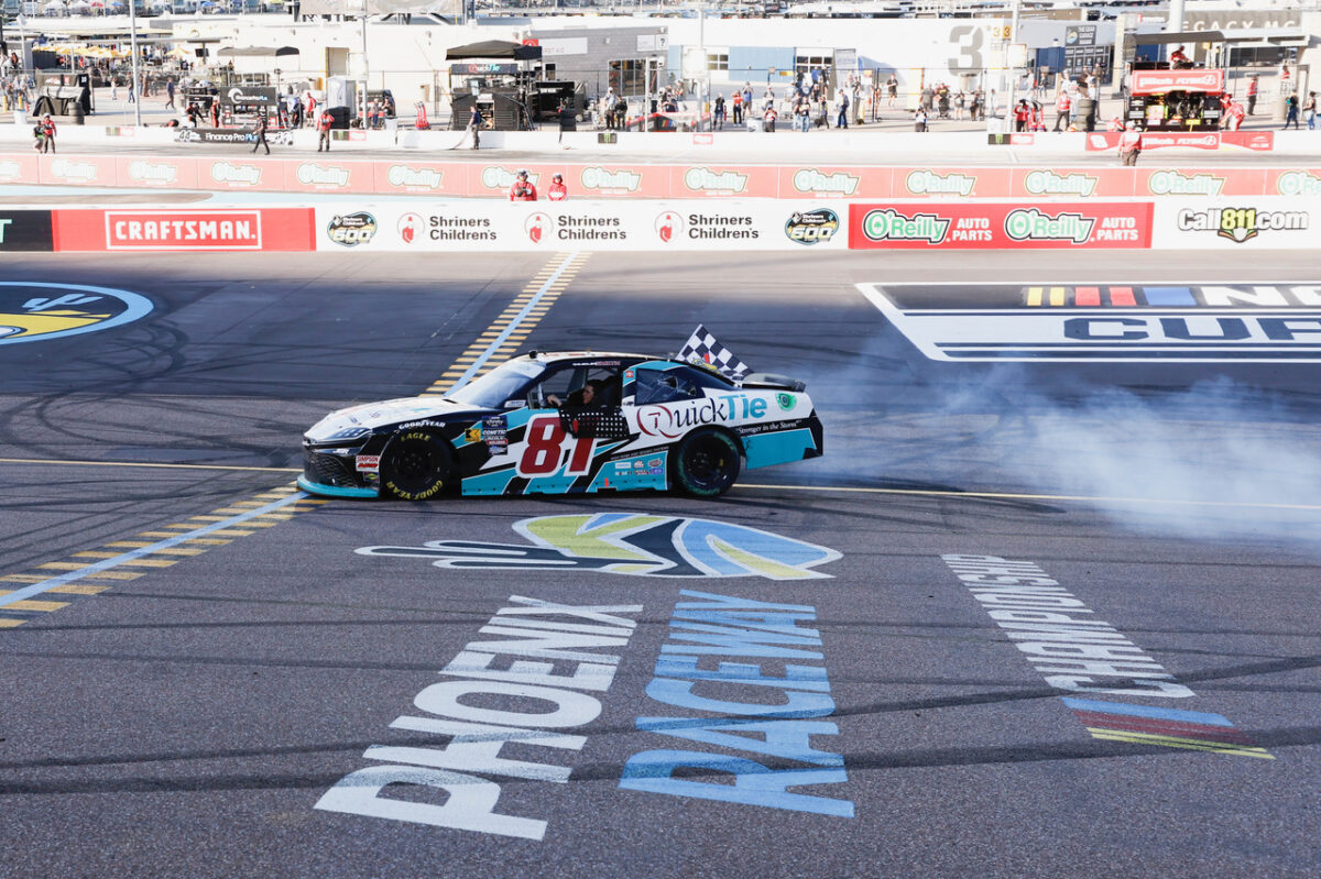 Smith wins Xfinity at Phoenix after heartbreak for Allgaier