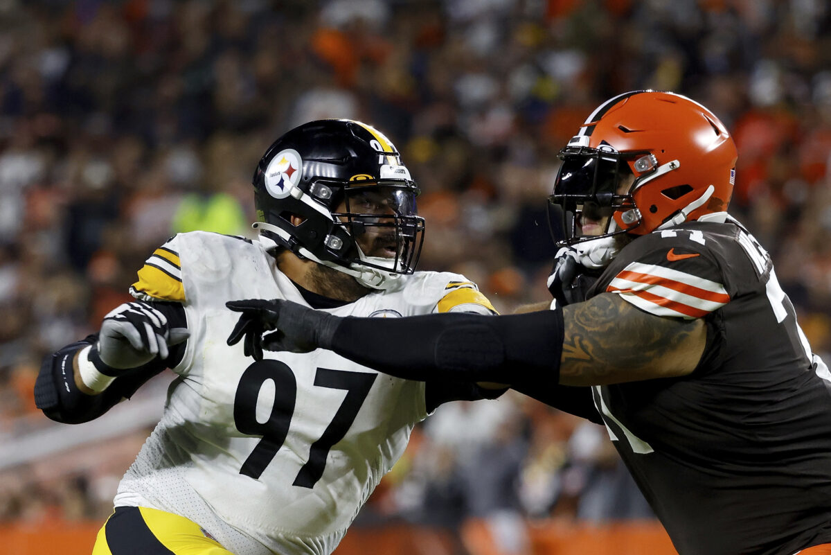Browns restructure Jedrick Wills’ contract, lock in his roster spot