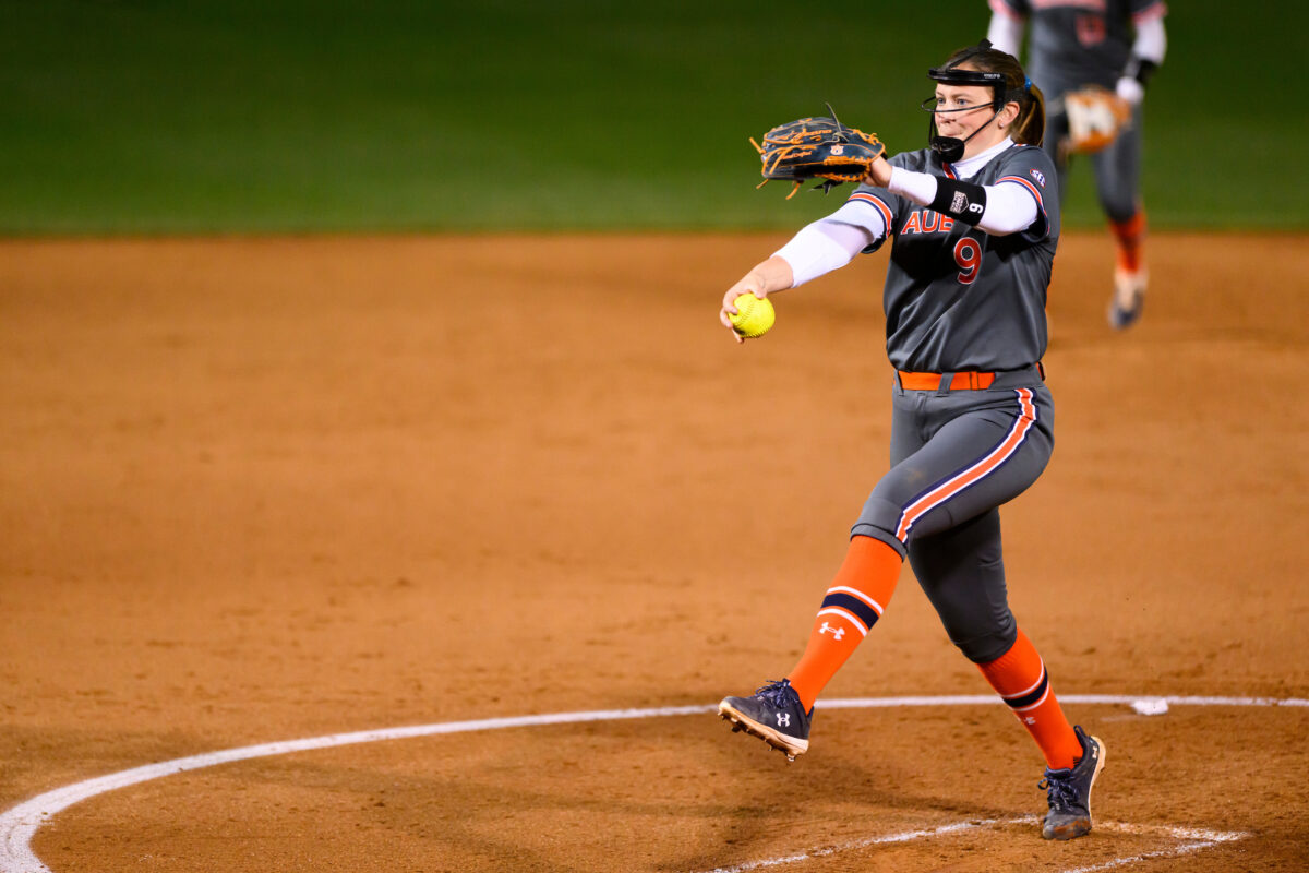 Maddie Penta earns Pitcher of the Week honors from D1Softball