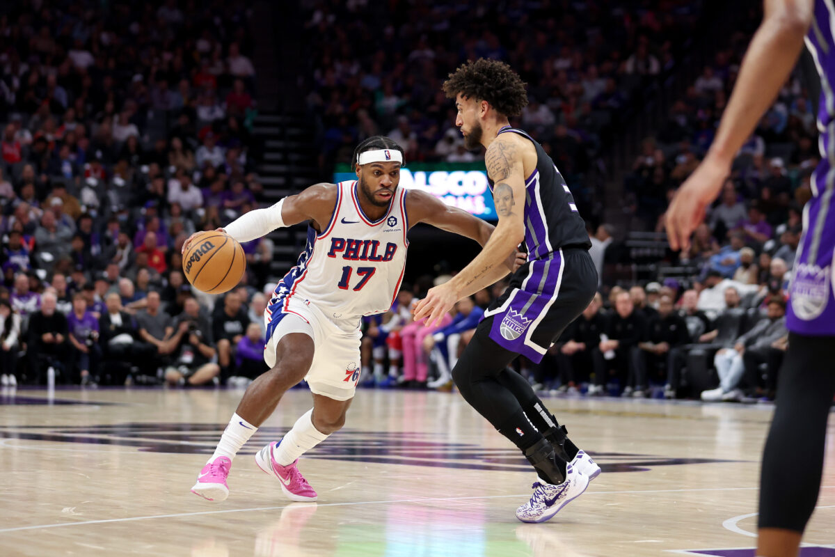 Sixers give update on Buddy Hield after leaving late in loss to Kings
