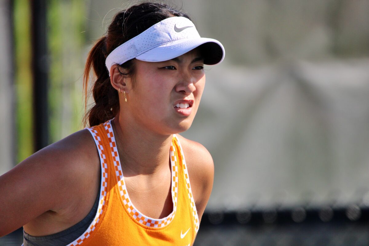 Lady Vols defeat Auburn tennis in top 25 match